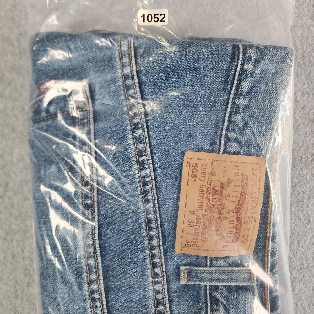 Vintage Levis 505 Jeans Mens 36x30 Blue Straight Fit Denim Medium Wash Tag 38x30